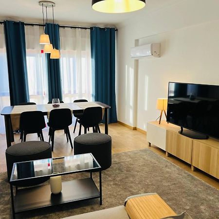 Beautiful Apartment - Family And Group Of Friends Povoa de Santa Iria Eksteriør bilde