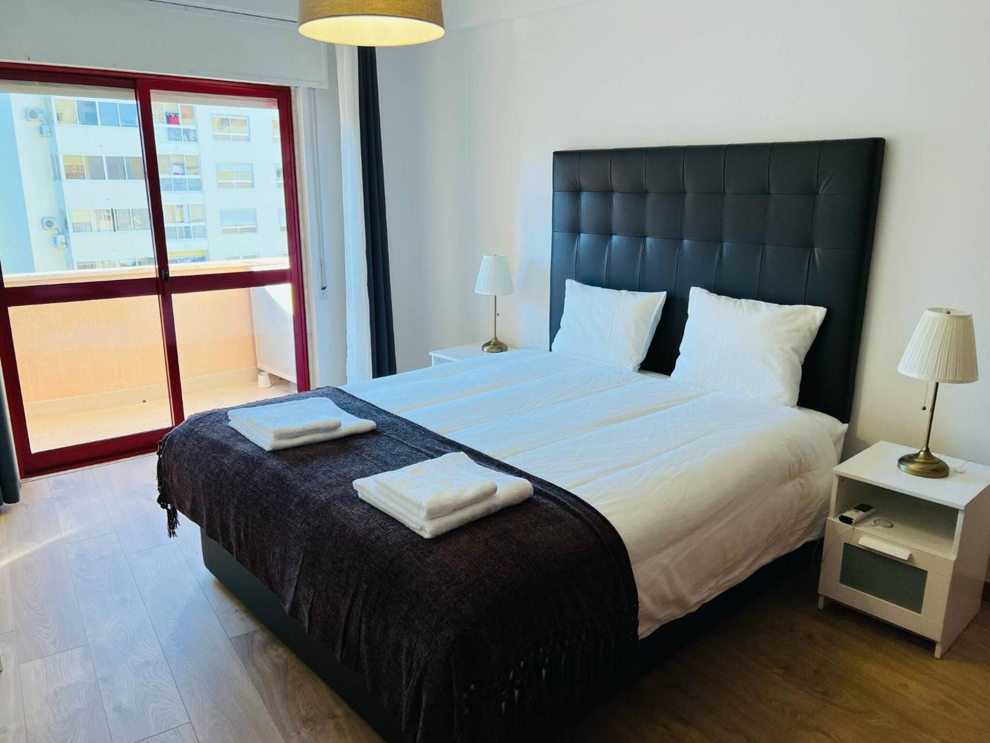 Beautiful Apartment - Family And Group Of Friends Povoa de Santa Iria Eksteriør bilde